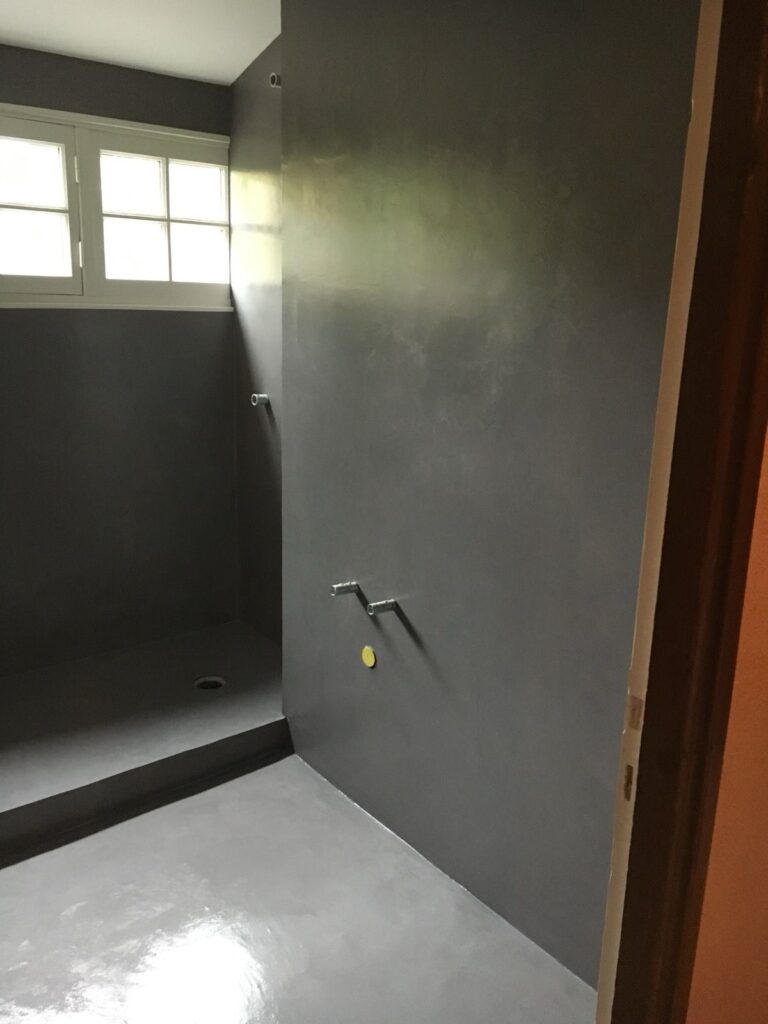 04cb706e 3b5e 4de9 b1cc b5fb1a8a1e56